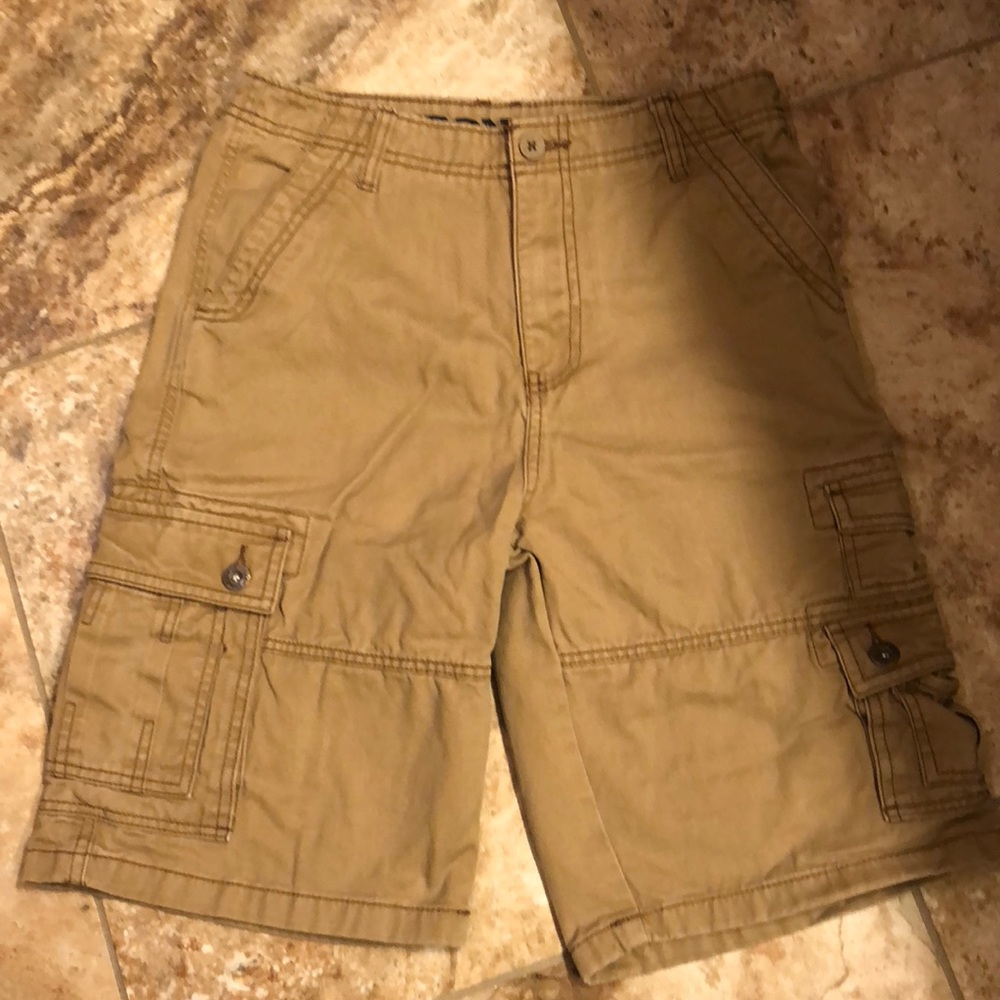 New Iron Co boys Khaki cargo shorts 14/16
